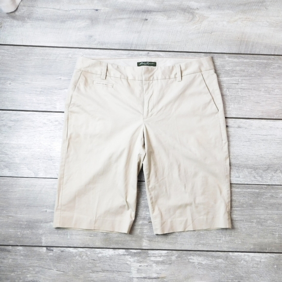 EDDIE BAUER WMN 10 COTTON STRETCH KHAKI SHORTS - Picture 2 of 5